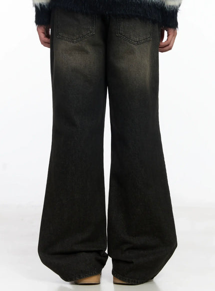 mens-black-semi-flared-jeans-ij521