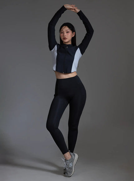 two-tone-cropped-zip-jacket-black-io517