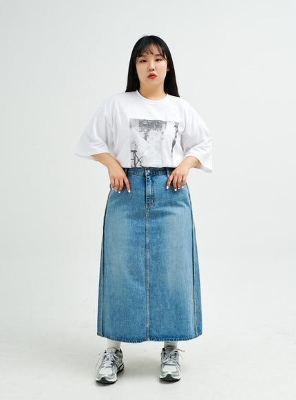 Plus Reverse Stitch Bleached Denim Maxi Skirt IY24