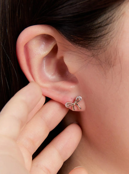 elegant-bow-stud-earrings-in528