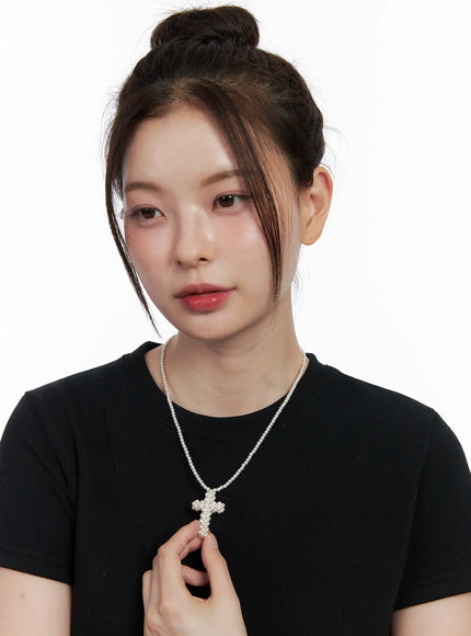 Pearl Cross Necklace IN514