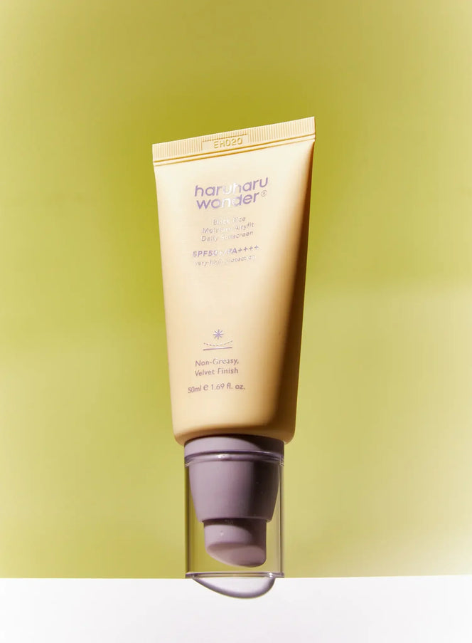 Black Rice Moisture Airyfit Daily Sunscreen (SPF50+/PA++++) (50ml)