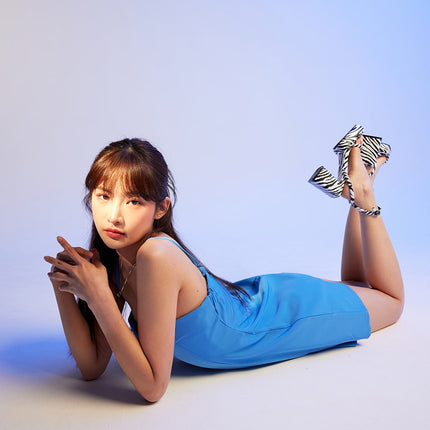 Collection image for: 📺  Emily in Paris Look