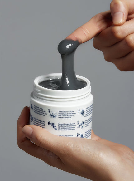 Kaamos Black Salt Warm Steam Cleansing Balm (100g)