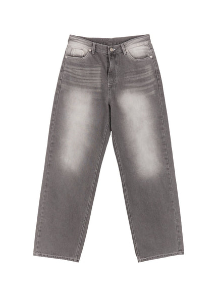 becca-washed-straight-leg-jeans-im524