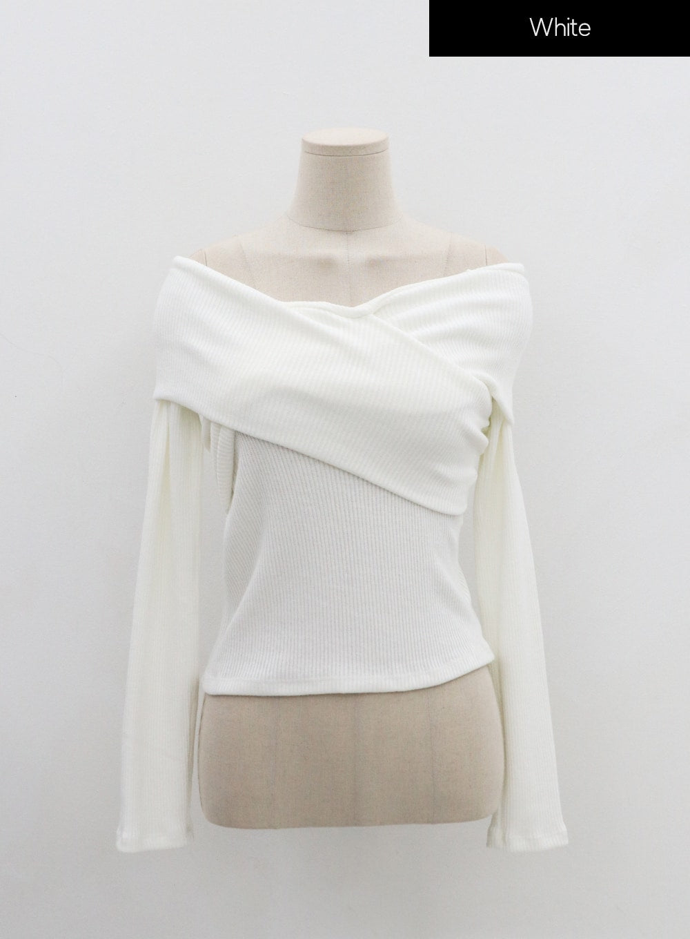 Off-Shoulder Cross Knit Long Sleeve T-Shirt IN07