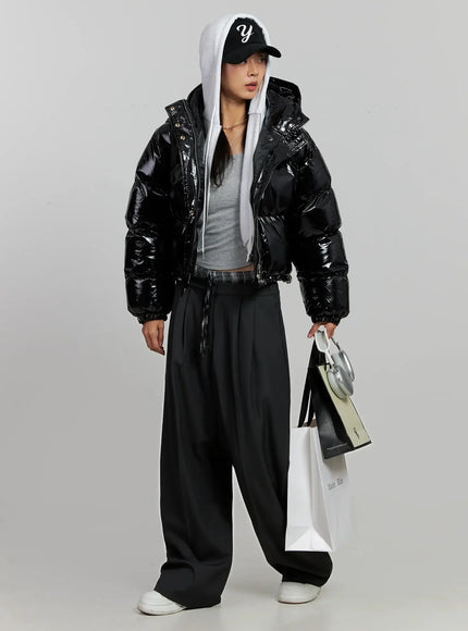 glossy-hooded-puffer-jacket-ij502