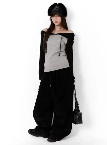 Off-Shoulder Hooded Lettering Top IJ521