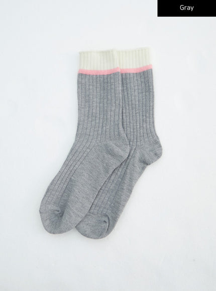 color-block-knit-socks-in316