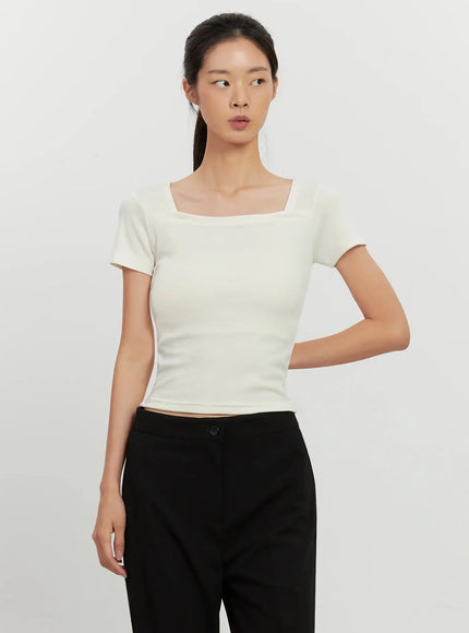 classic-square-neck-top-il528