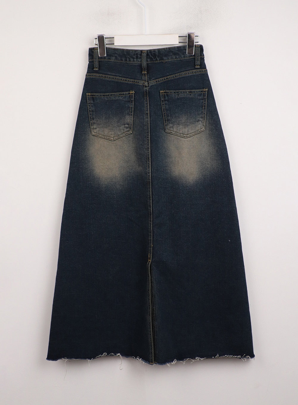 grunge-a-line-denim-maxi-skirt-ij410