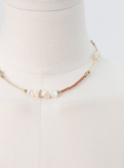 beaded-necklace-is322