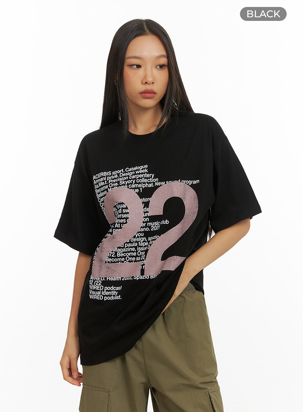 oversized-graphic-22-t-shirt-iy422 / Black