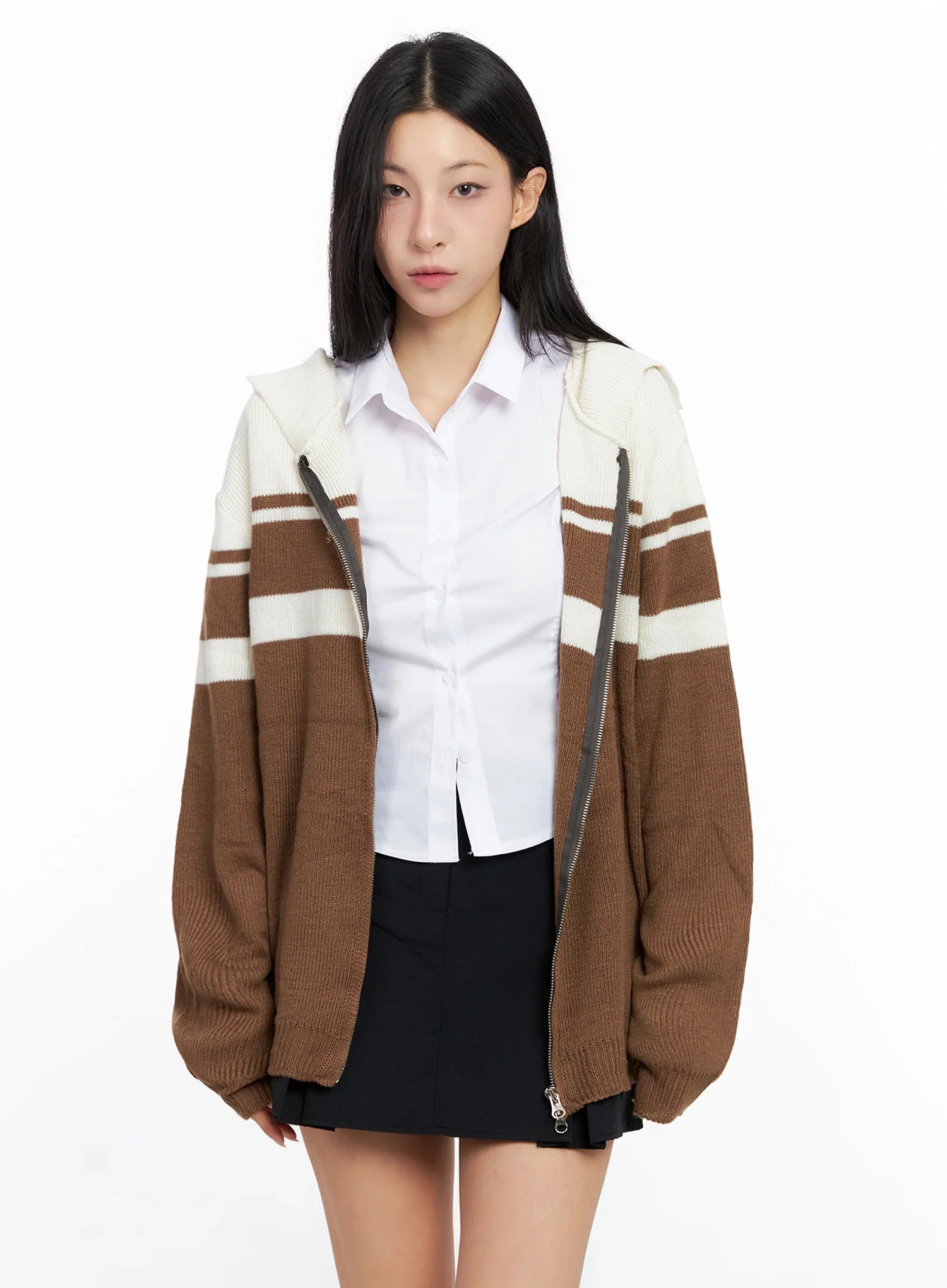 striped-oversized-zip-up-knit-hoodie-ig508 / Brown