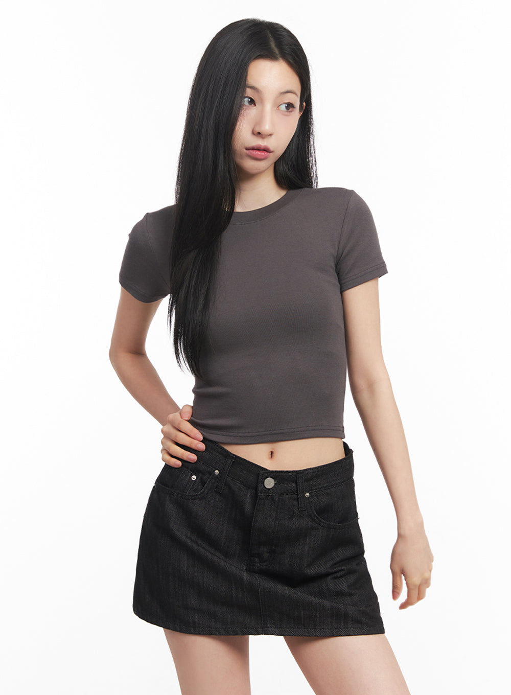 slim-fit-crop-tee-iy516 / Dark gray