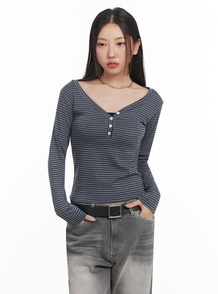 stripe-buttoned-long-sleeve-top-im524 / Dark gray