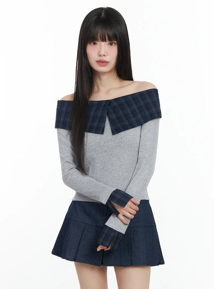 Plaid Off-Shoulder Long Sleeve Top IM523