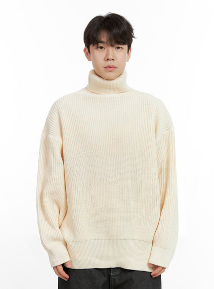 mens-cozyknit-turtle-neck-sweater-in422 / Light beige