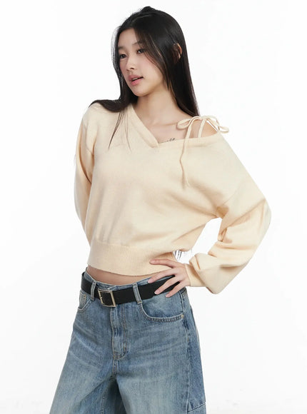 one-shoulder-tie-sweater-im504 / Light beige