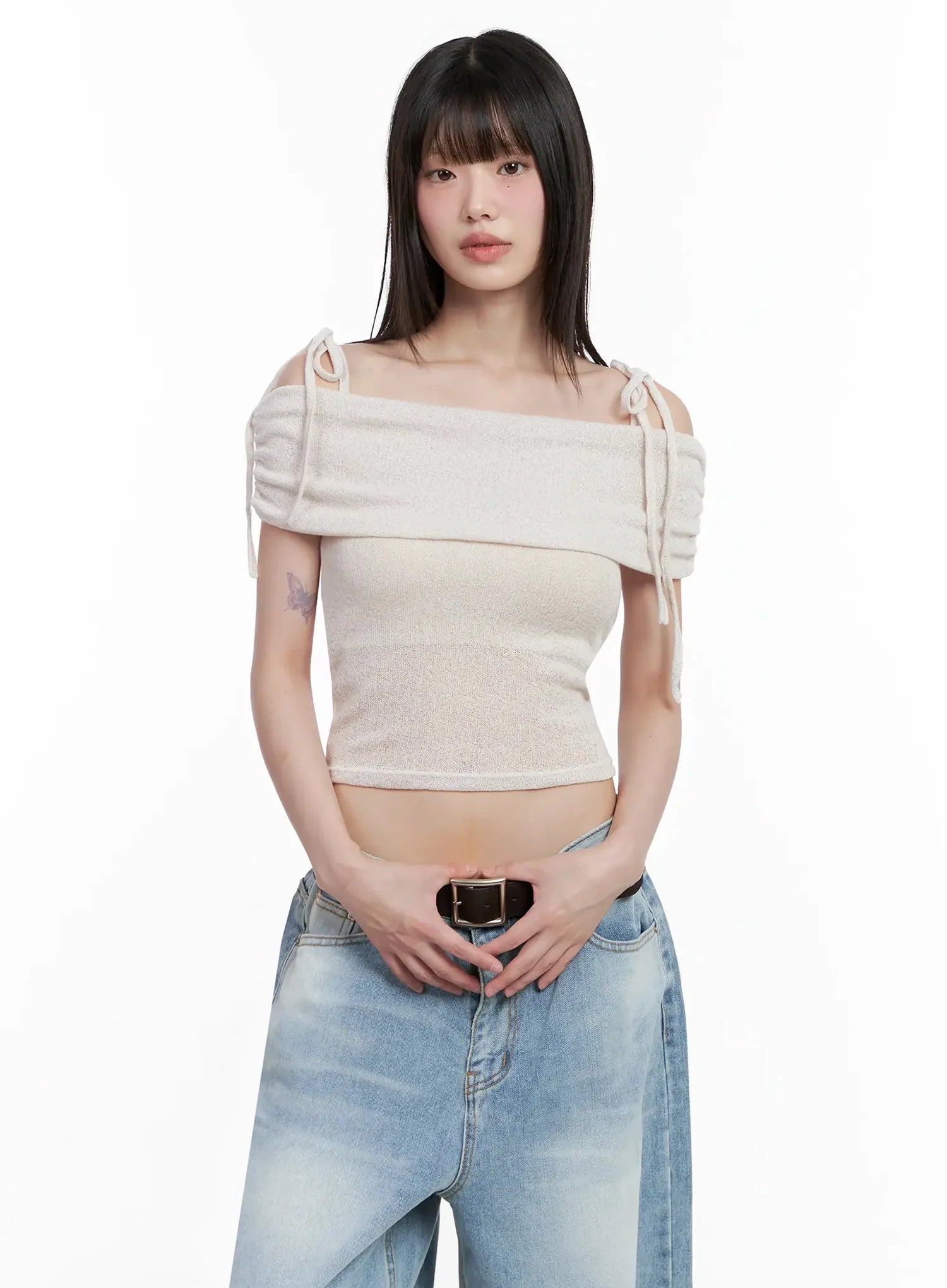 textured-off-shoulder-knit-top-il531 / Light beige