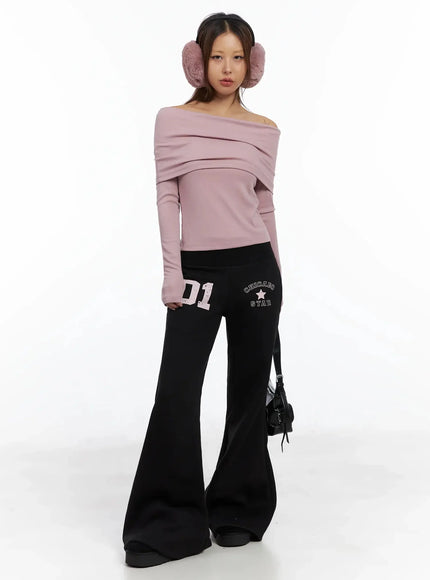 slim-off-shoulder-long-sleeve-tee-in528 / Pink