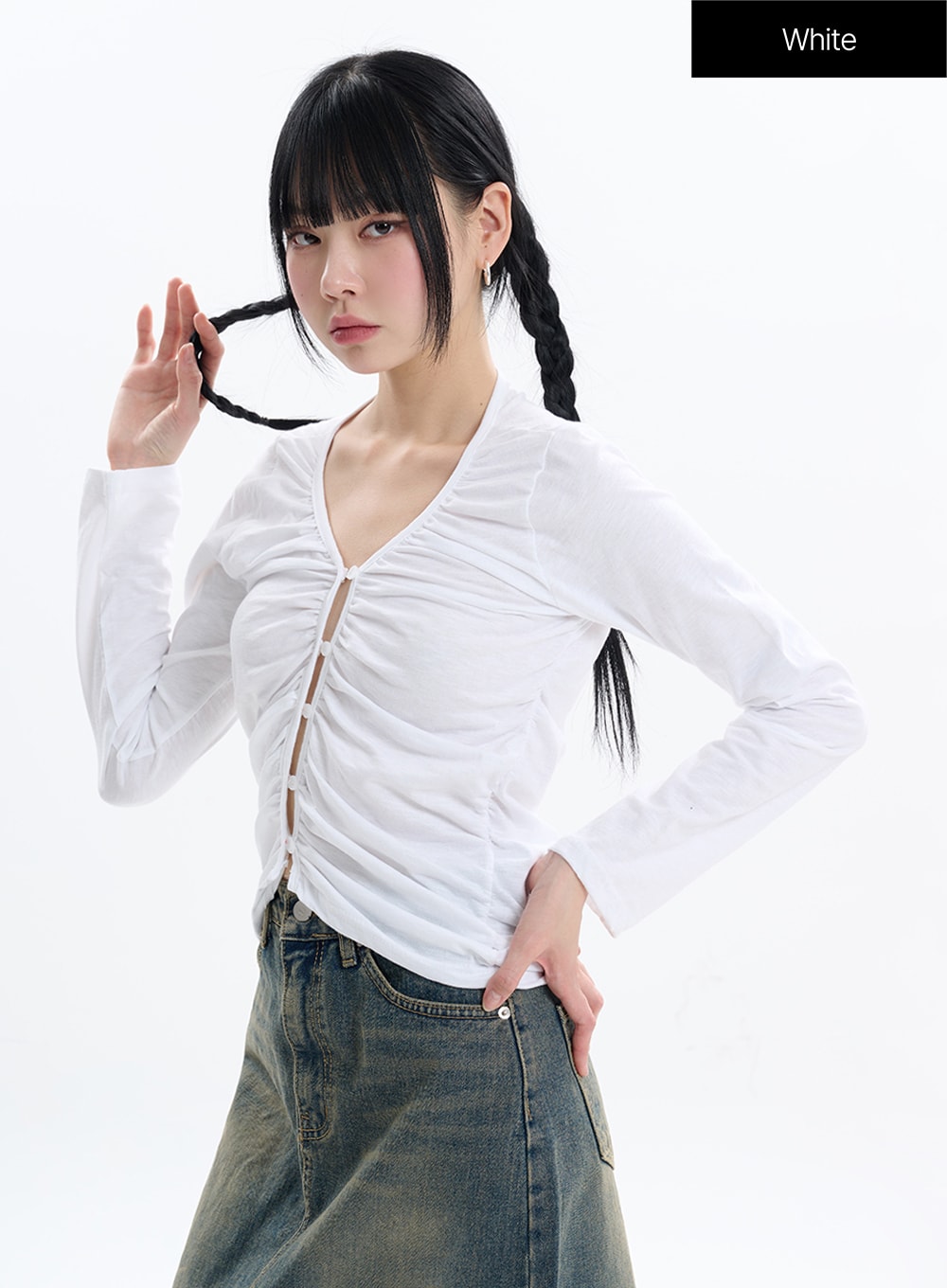 ruched-button-crop-long-sleeve-if413 / White