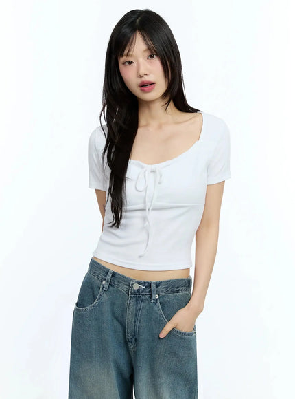 ribbon-detail-crop-top-iu524 / White