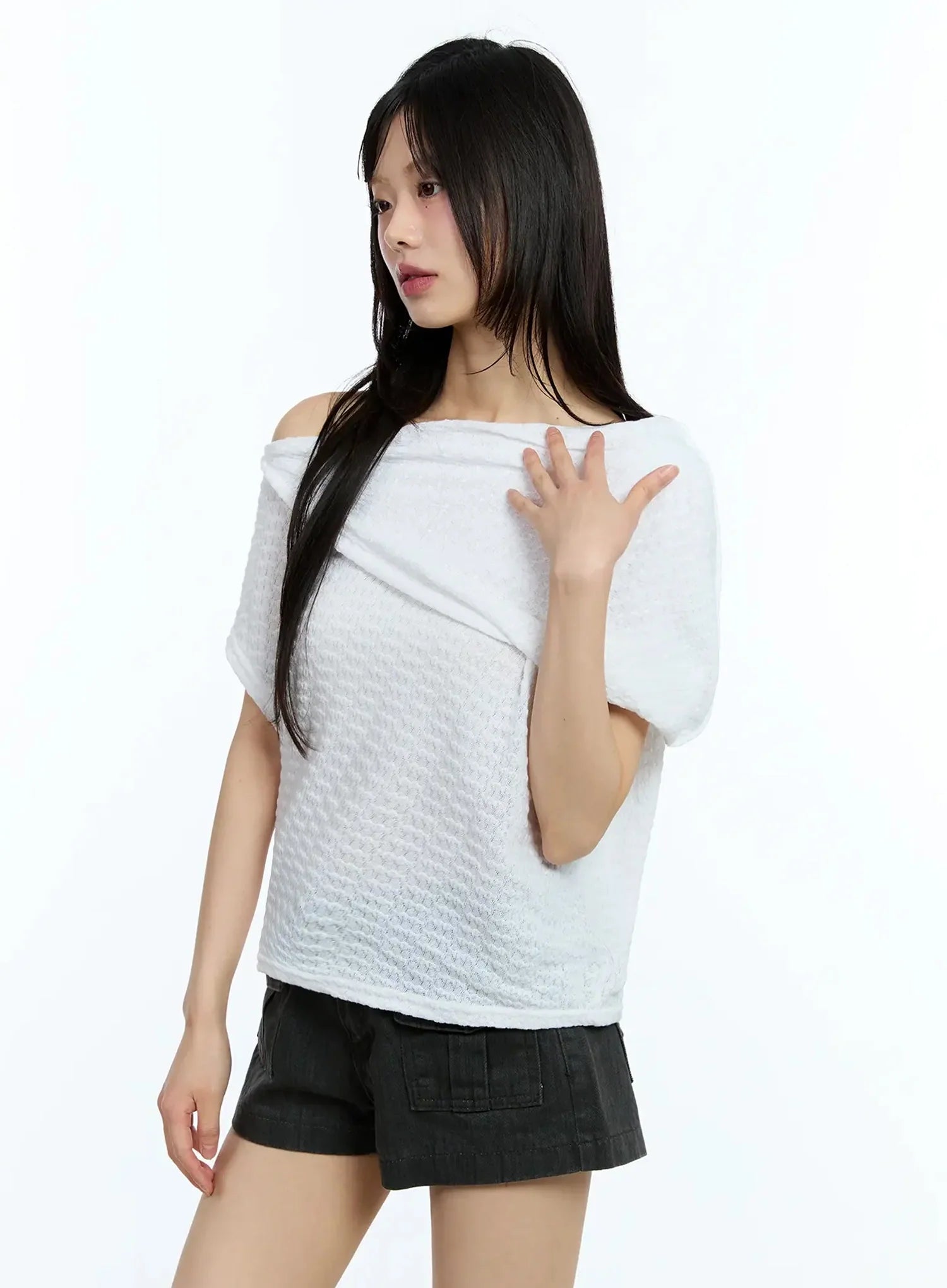 asymmetric-one-shoulder-loose-fit-top-iu525 / White