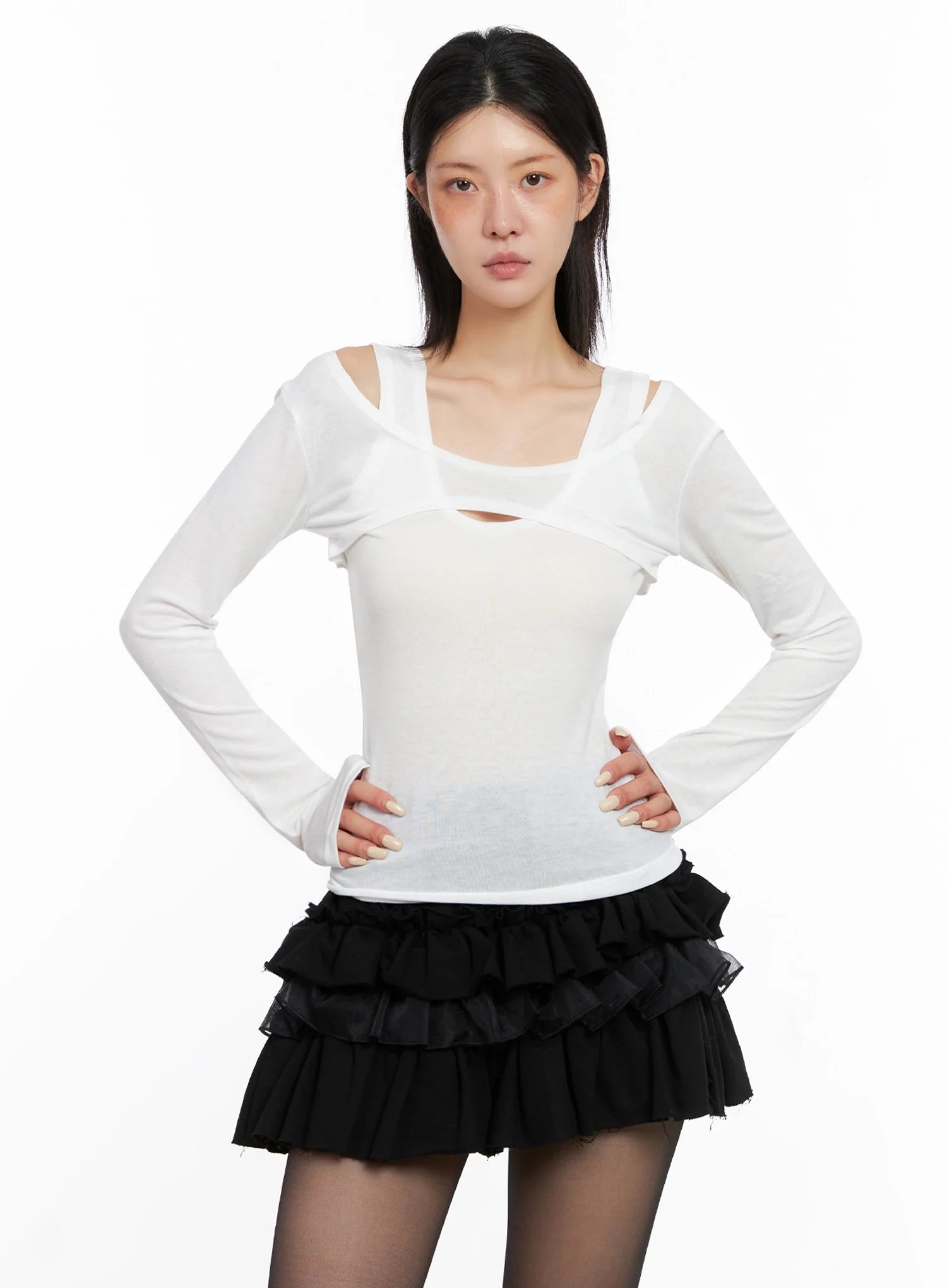 cut-out-long-sleeve-top-is508 / White