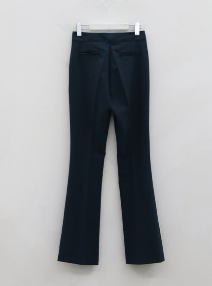Slim Bootcut Tailored Pants IO18
