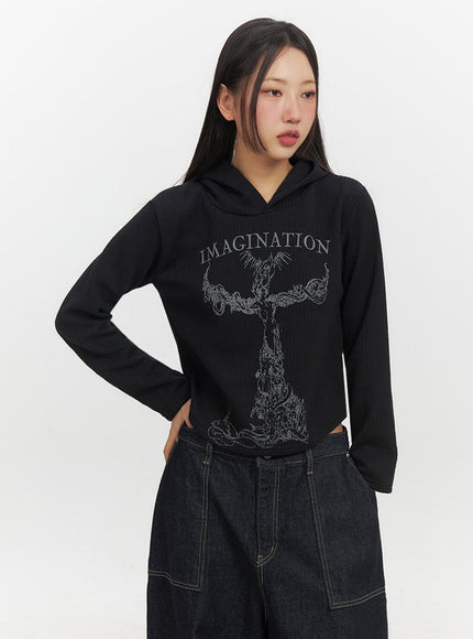 cozy-graphic-print-hooded-sweatshirt-if511 / Black