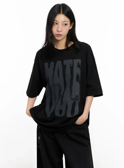 oversized-graphic-print-tee-ig508 / Black