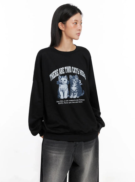 cat-print-graphic-sweatshirt-is508 / Black