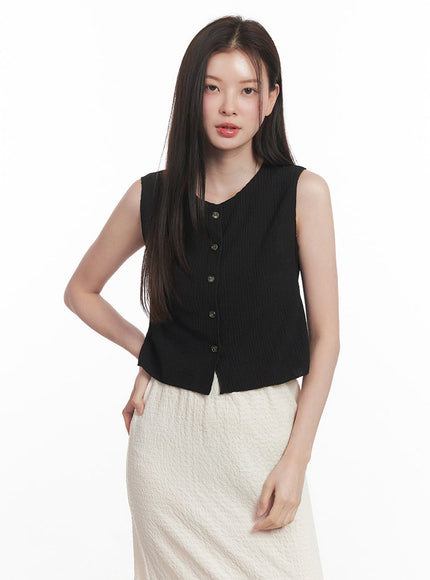 classy-buttoned-sleeveless-top-iy509 / Black