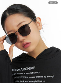 square-metal-frame-sunglasses-if421 / Black