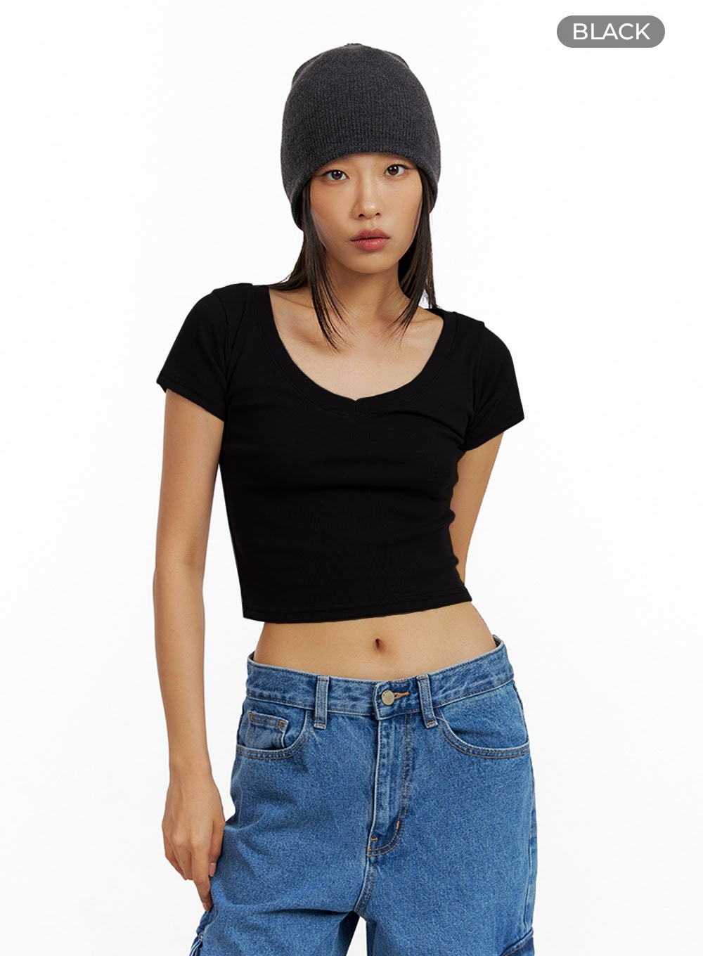 basic-v-neck-crop-tee-il409 / Black