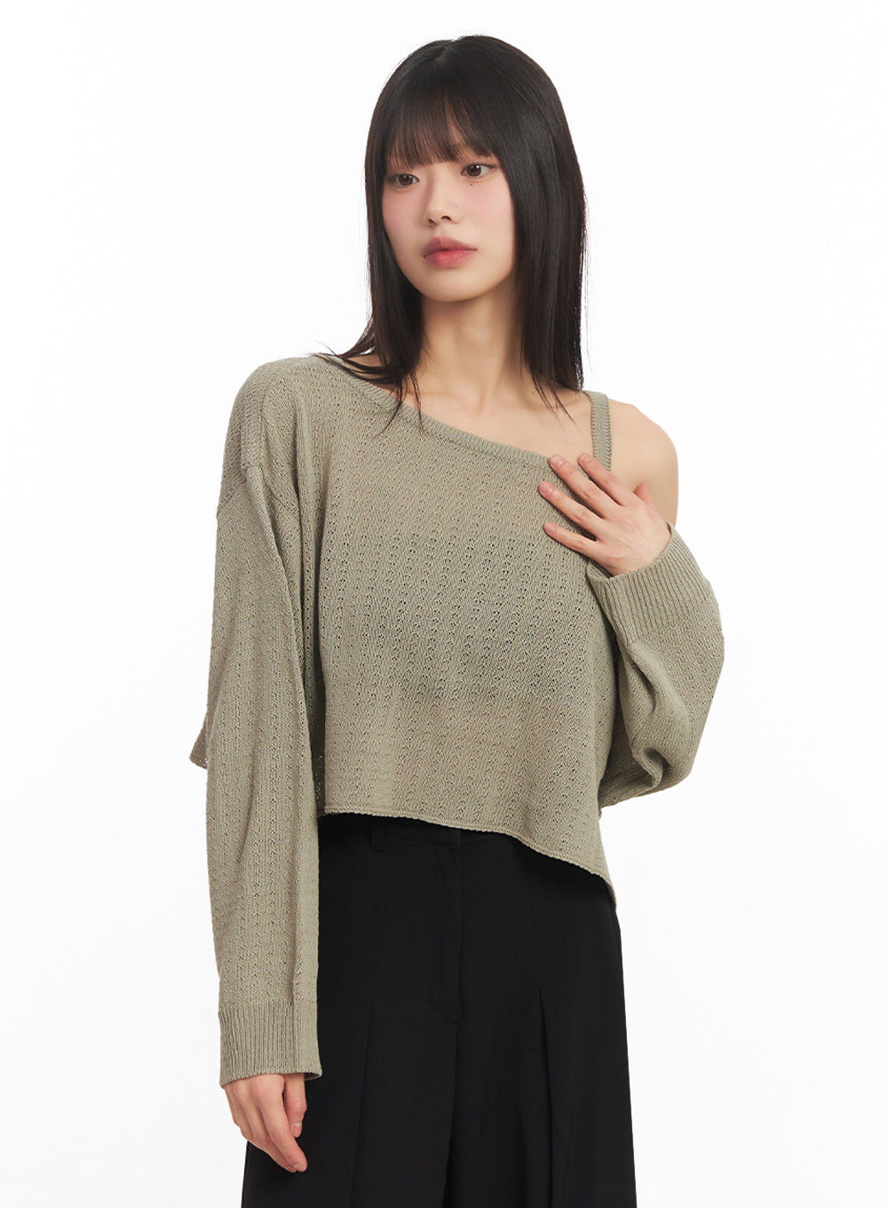 one-shoulder-strap-long-sleeve-crop-top-iy502 / Dark green