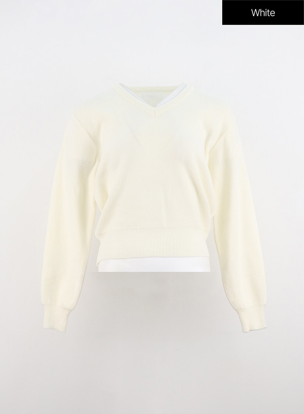 v-neck-sweater-io320 / White
