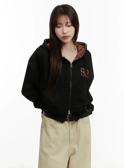 check-numbered-zip-up-hoodie-ij521 / Black