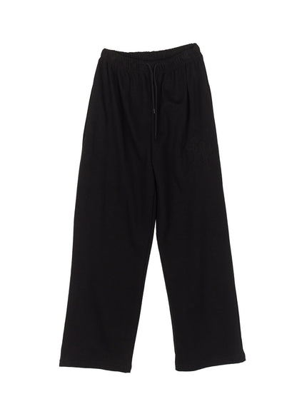 patched-chic-wide-fit-sweatpants-iy516 / Black