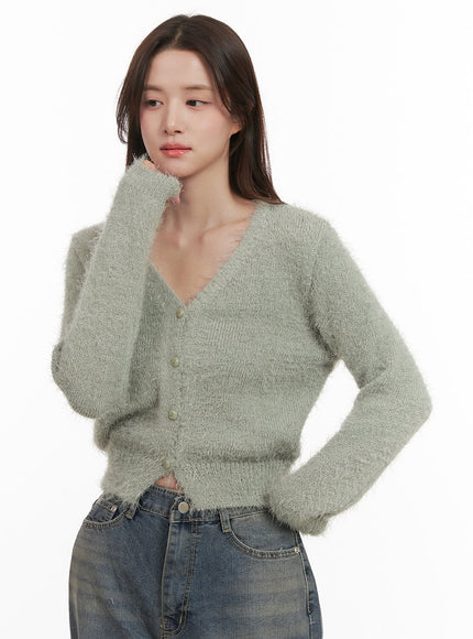 fuzzy-v-neck-buttoned-crop-cardigan-ij510 / Dark green
