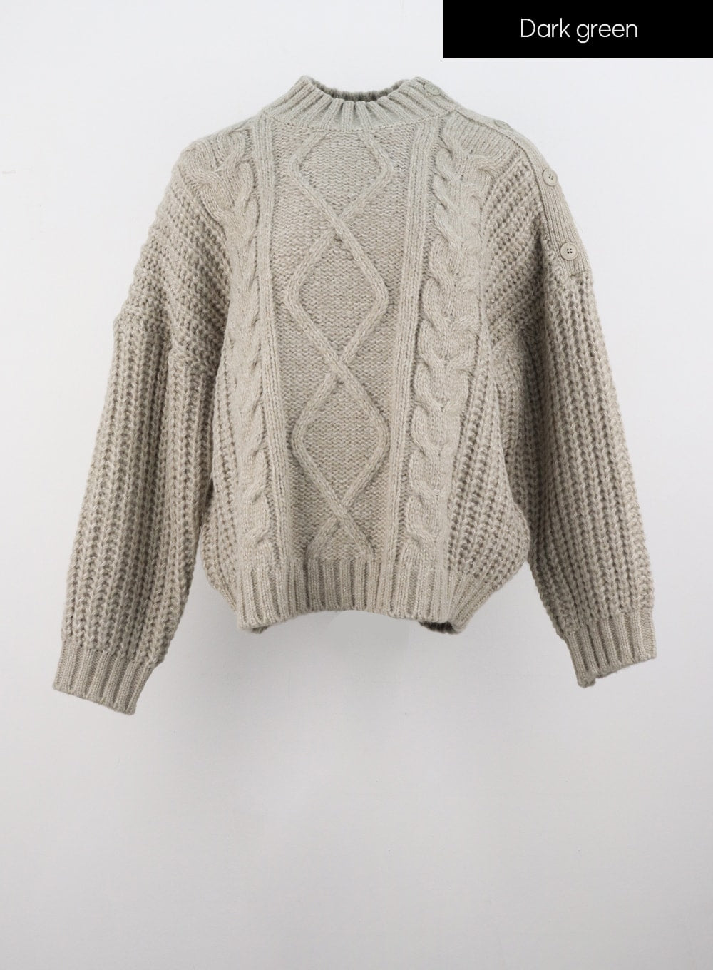 cable-knit-buttoned-sweater-is301