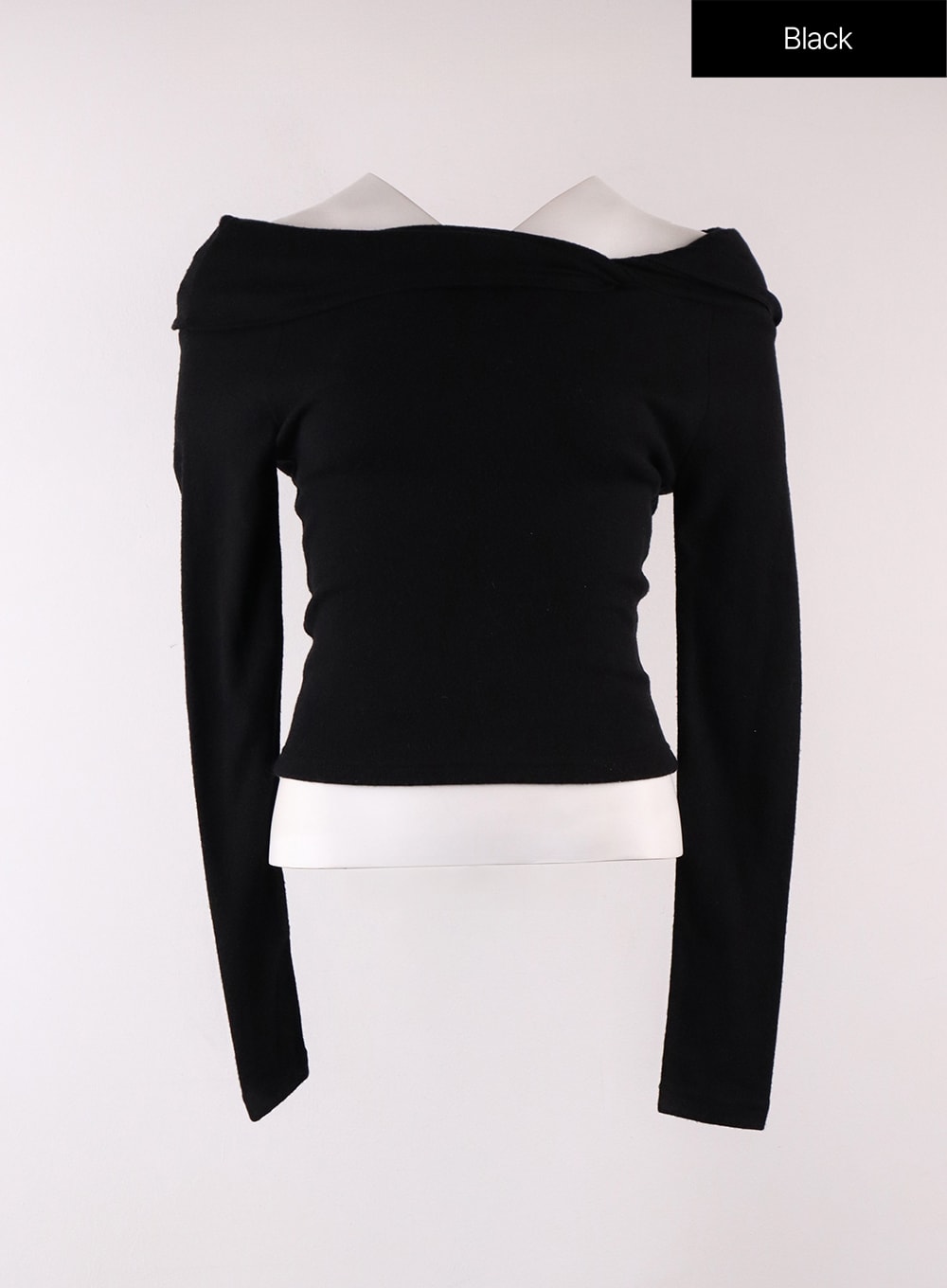 twist-off-shoulder-long-sleeve-if402 / Black