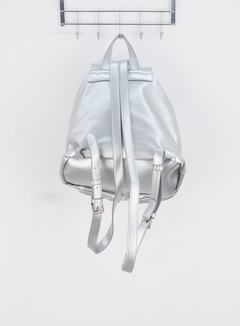 chic-mini-backpack-ig320