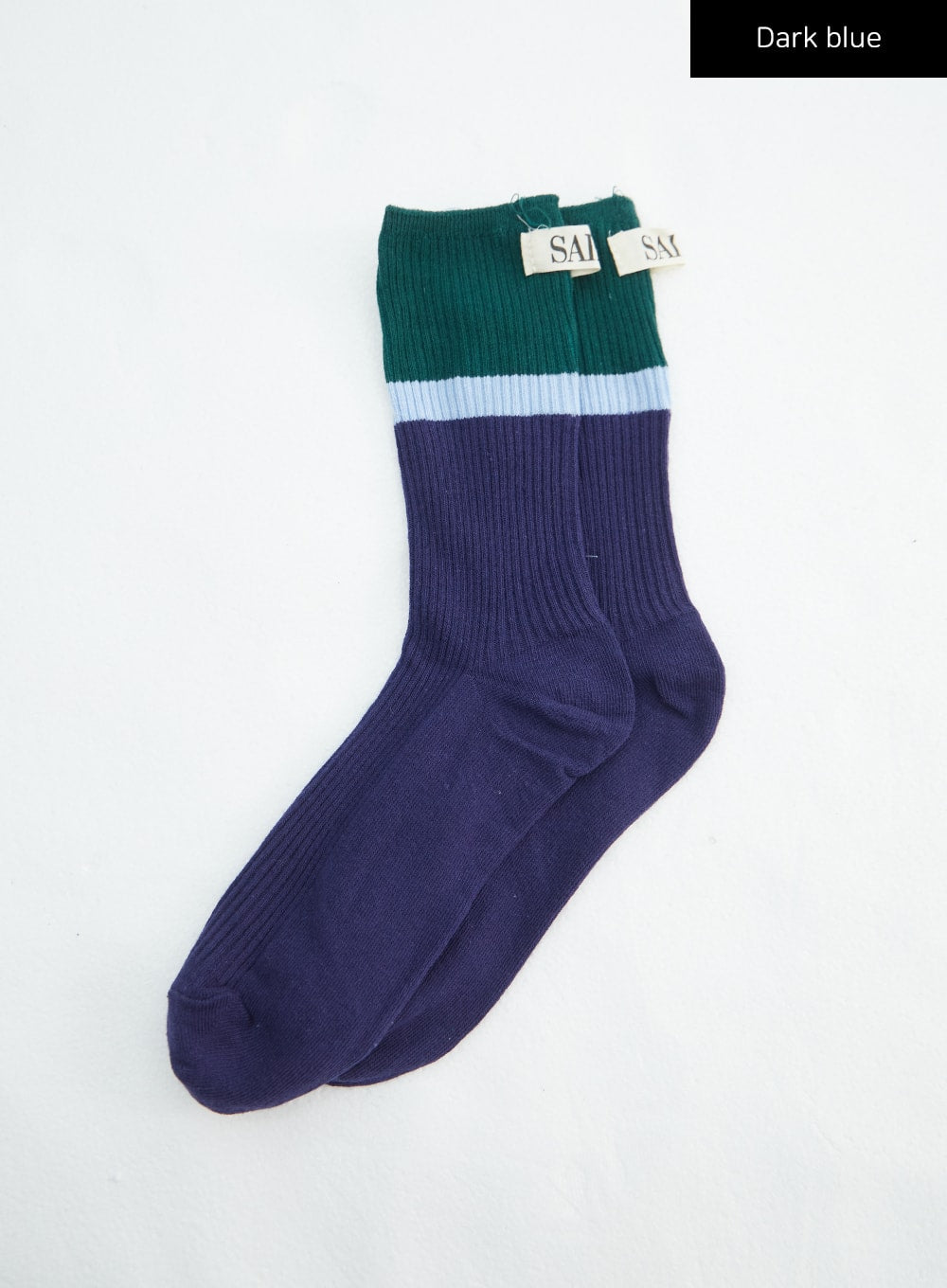 color-block-ribbed-knit-socks-in316 / Dark blue