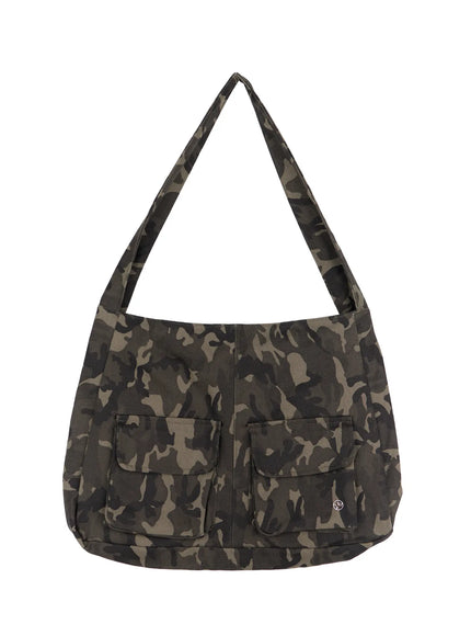 camo-shoulder-bag-with-utility-pockets-io-528