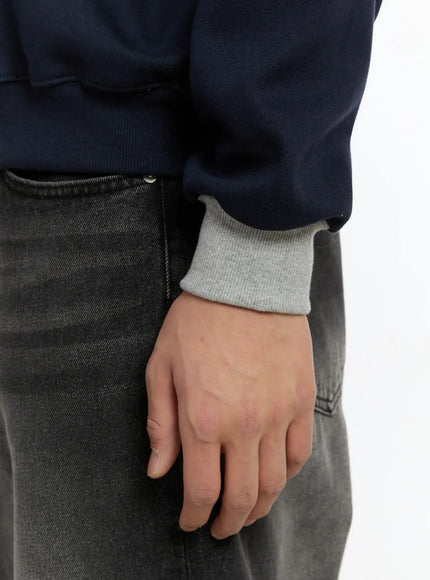 mens-two-toned-graphic-sweatshirt-im502