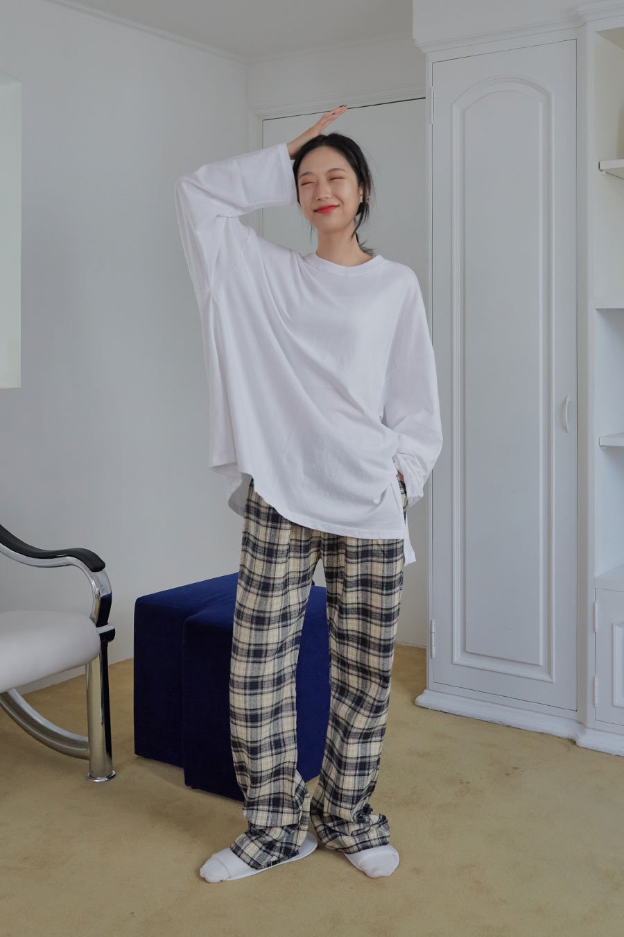 Check Pattern Wide Leg Pants with Elastic Waist Band CM02