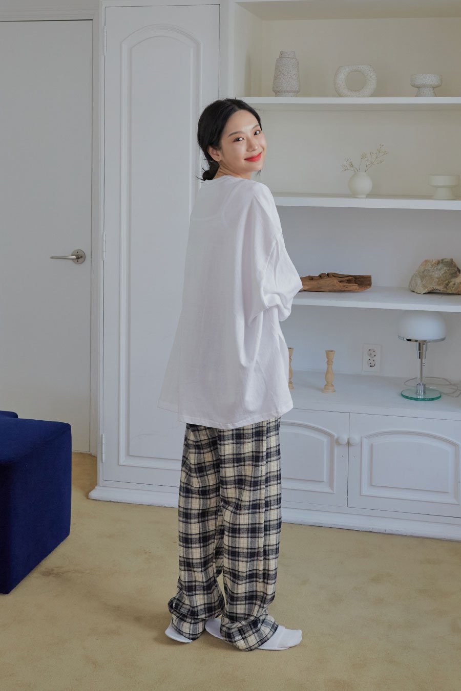 Check Pattern Wide Leg Pants with Elastic Waist Band CM02