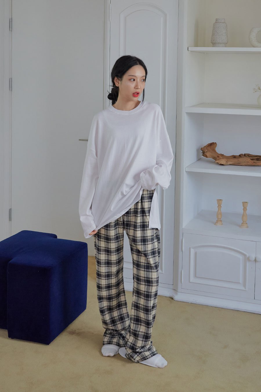 Check Pattern Wide Leg Pants with Elastic Waist Band CM02